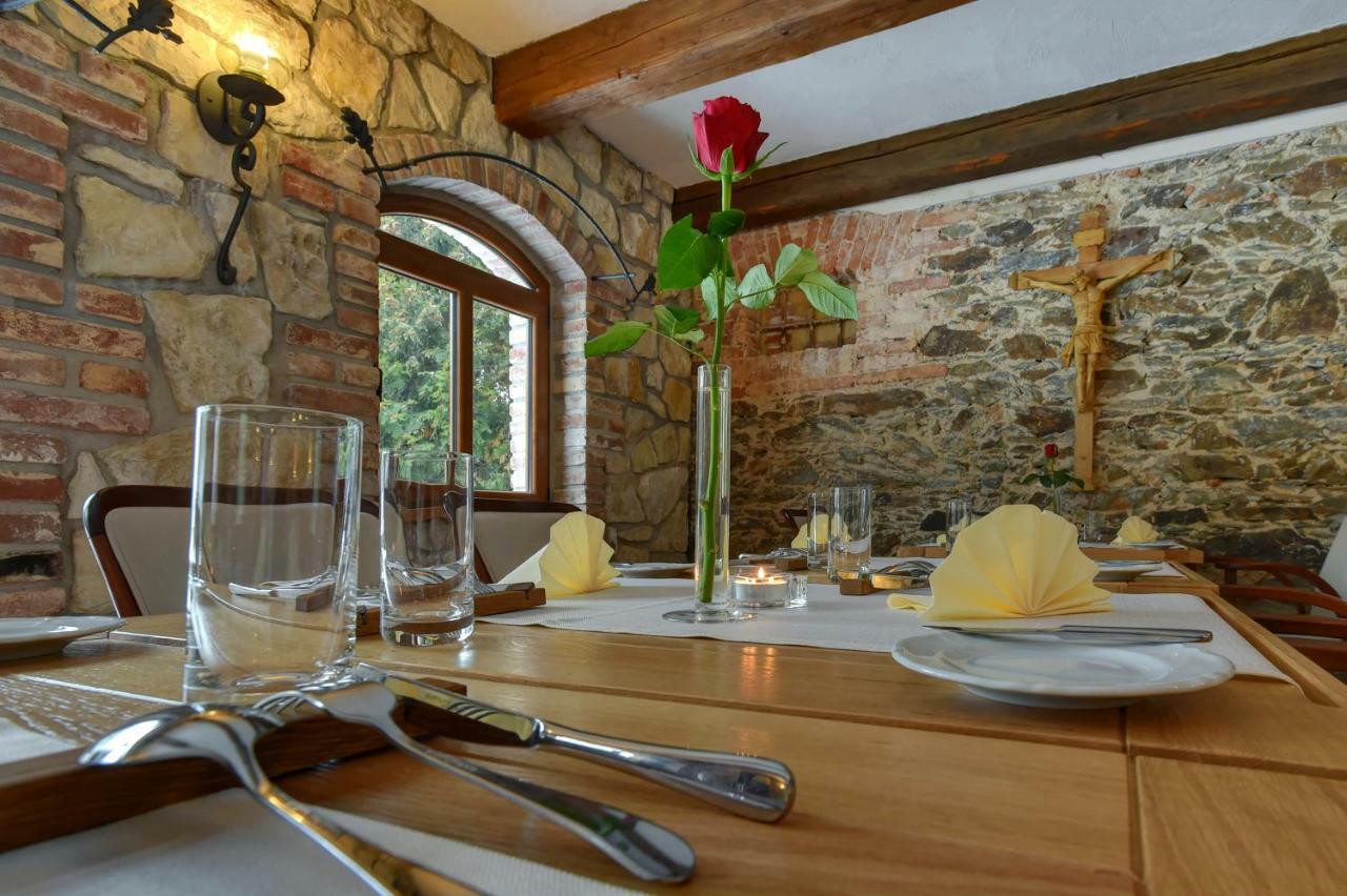 Zamecka Fortovna Obora - Forester House Kaznejov 外观 照片
