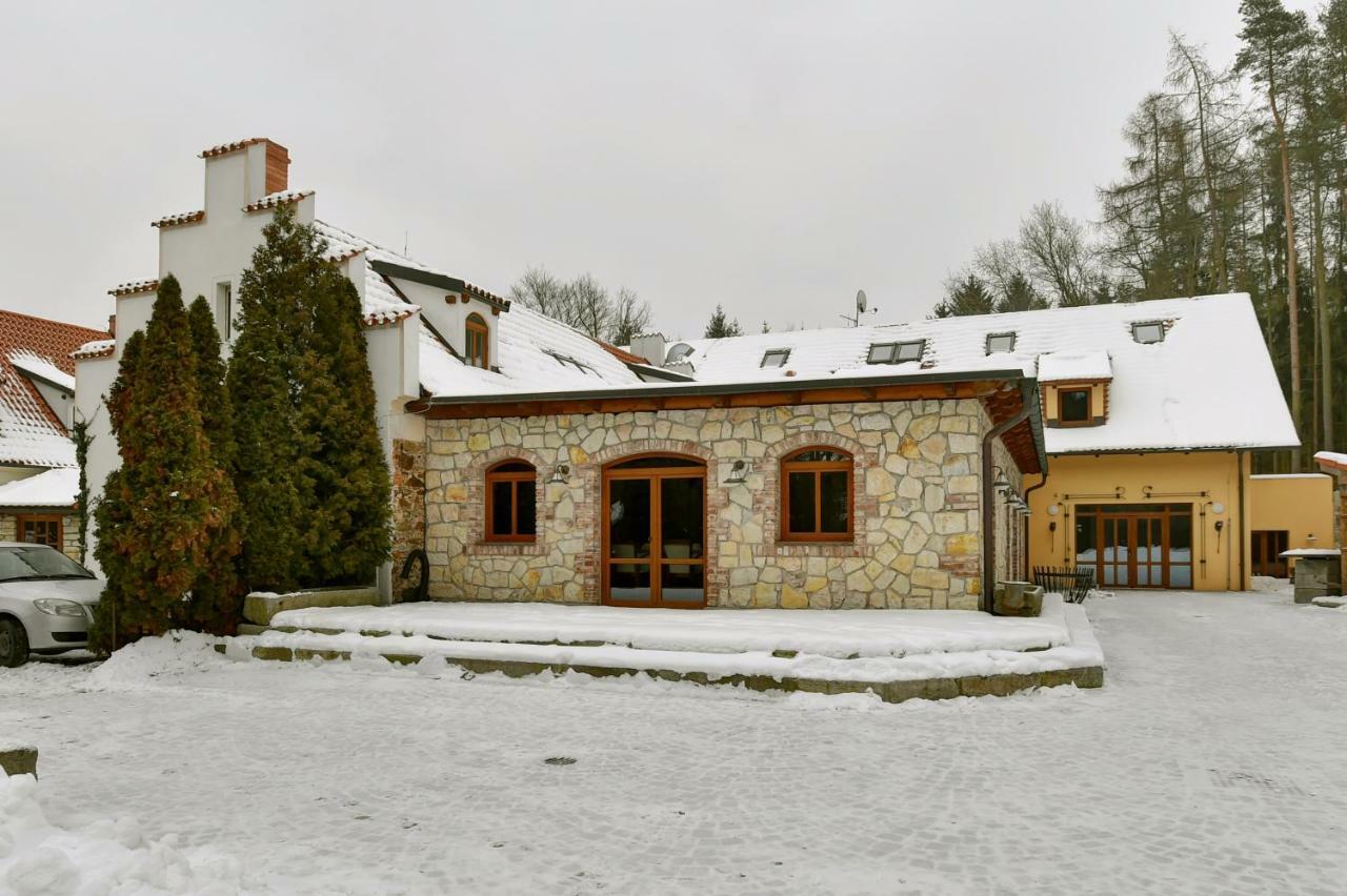Zamecka Fortovna Obora - Forester House Kaznejov 外观 照片